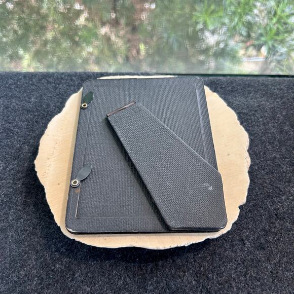 1989 Fancy Frames by United Design Floral Lace Resin Picture Frame - Picture 7 of 13